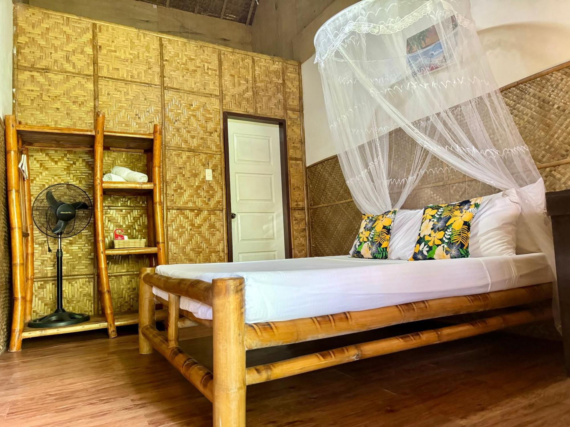 Resort Cool River Loboc